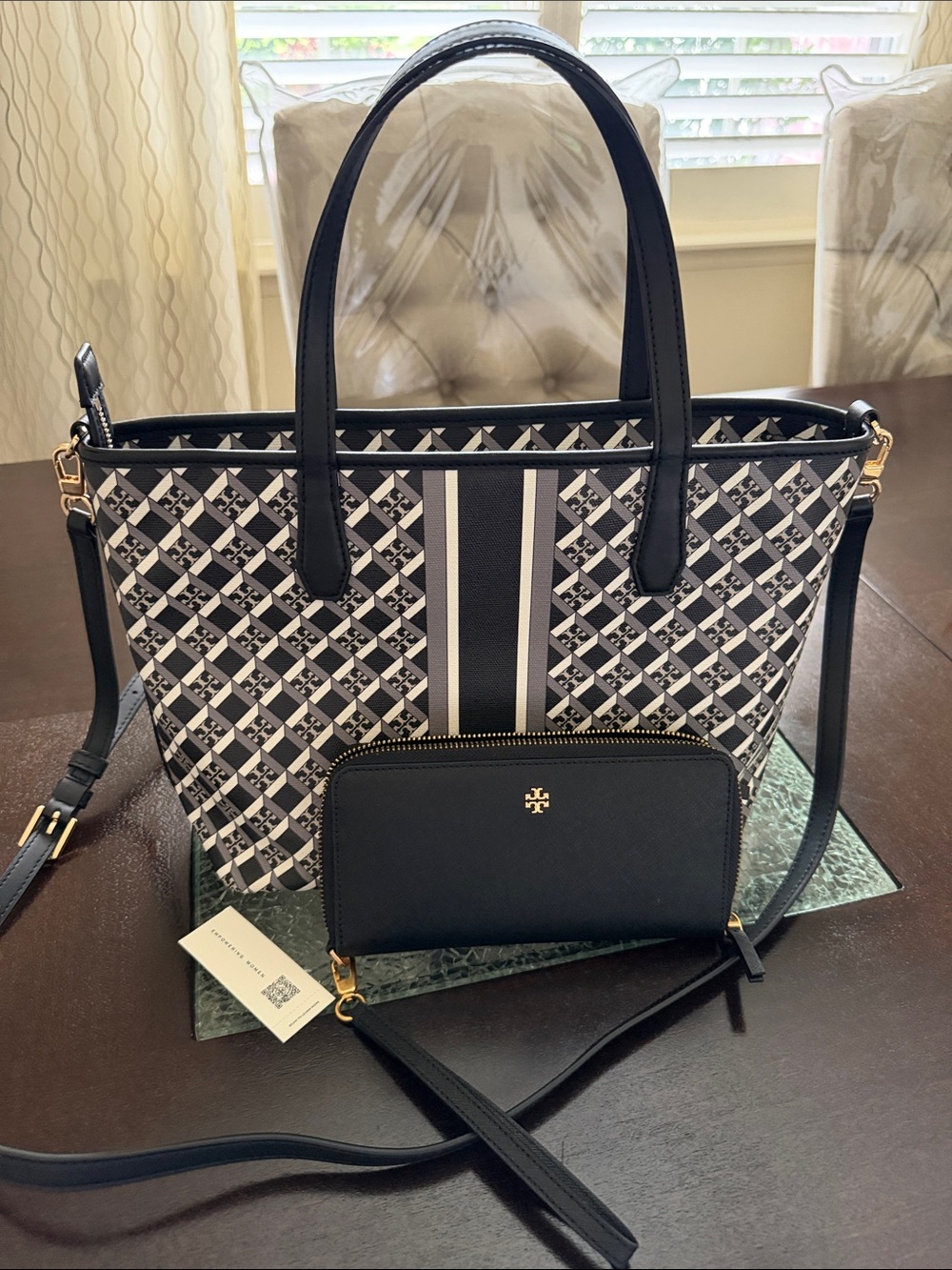 Tory Burch Black and White Geometric Logo Tote with Matching Wallet - Picture 8 of 15
